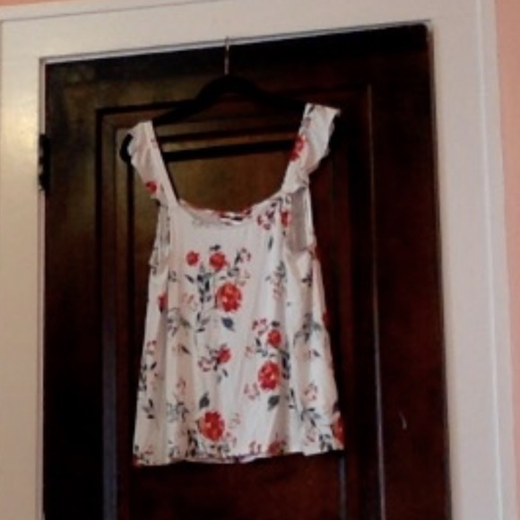 Torrid Super Soft Ivory Floral Lattice Ruffle Sleeve Top Size 0x - Picture 4 of 6